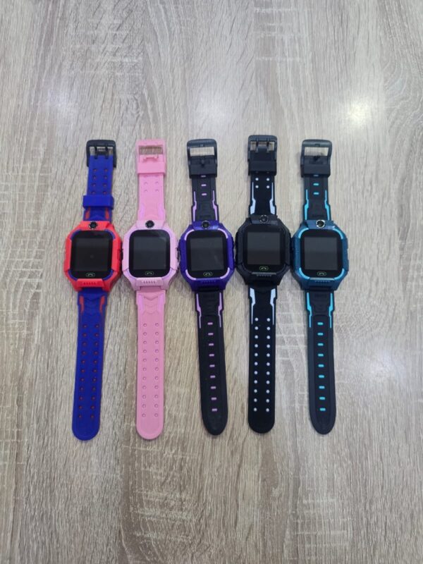 Montre Connectée Pour Enfants Smart 2030 Avec Traceur GPS – Image 2