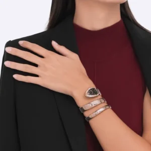 ساعة الثعبان النسائية الفاخرة - تصميم أنيق مستوحى من بولغاري