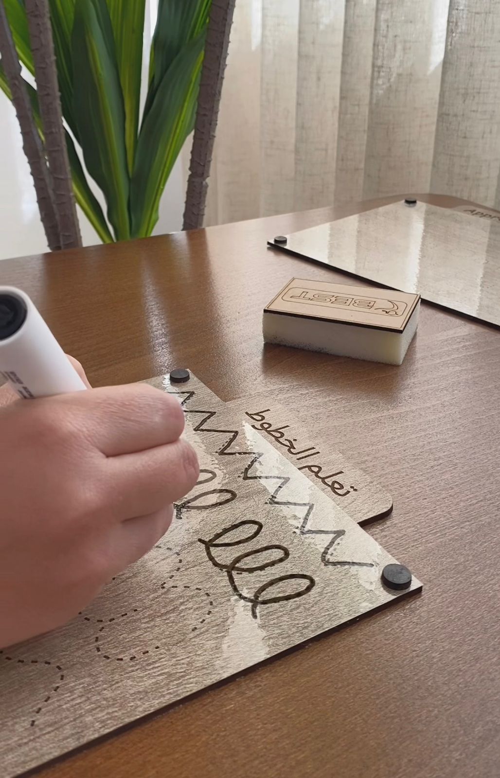 اللوحات التعليمية الخشبية القابلة للمسح – Image 2